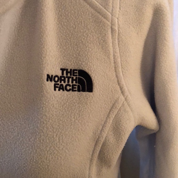 North Face pullover - Picture 2 of 2
